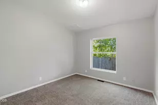 794 S Grice Loop, Jefferson, OR 97352 - Photo 17