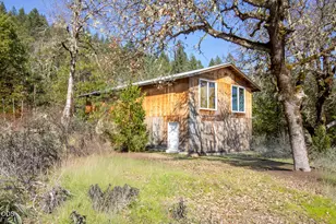147 Warren Rd, Selma, OR 97538 - Photo 17