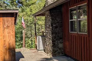 11851 Upper Applegate Rd, Jacksonville, OR 97530 - Photo 23