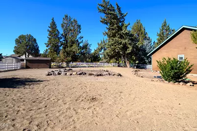 9325 16th Street, Terrebonne, OR 97760 - Photo 37