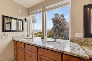 4375 Pioneer Rd, Medford, OR 97501 - Photo 17