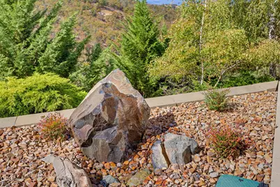 4375 Pioneer Road, Medford, OR 97501 - Photo 83