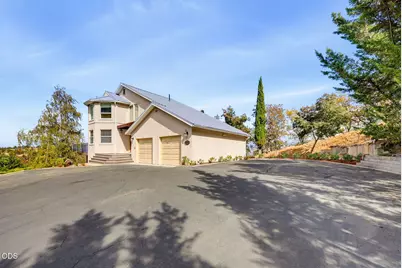 4375 Pioneer Road, Medford, OR 97501 - Photo 47