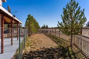 67111 Fryrear Rd, Bend, OR 97703 - Photo 33