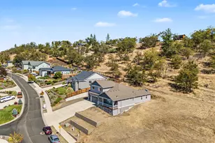 332 Avalon Terrace, Eagle Point, OR 97524 - Photo 43