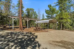 23131 Hwy 62, Shady Cove, OR 97539 - Photo 23