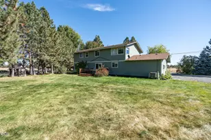 19210 Pinehurst Rd, Bend, OR 97703 - Photo 11