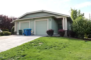 1015 NE Watt Way, Bend, OR 97701 - Photo 5