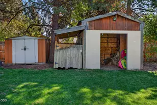 20637 Weatherby Ct, Bend, OR 97701 - Photo 65