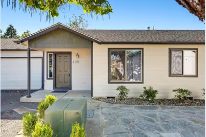 905 Narregan Street, Medford, OR 97501 - Photo 5