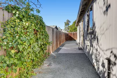 905 Narregan Street, Medford, OR 97501 - Photo 27