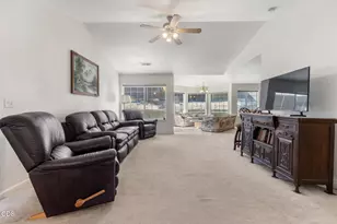 3262 Hammer St, Klamath Falls, OR 97603 - Photo 11