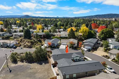 20735 My Longest Way #Spc 57, Bend, OR 97701 - Photo 31