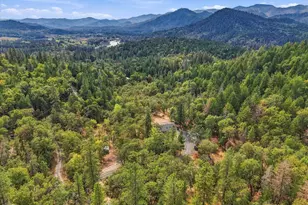 433 Hawksdale Dr, Grants Pass, OR 97526 - Photo 57