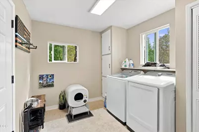 433 Hawksdale Drive, Grants Pass, OR 97526 - Photo 21