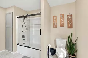 433 Hawksdale Dr, Grants Pass, OR 97526 - Photo 29