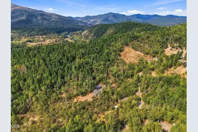 433 Hawksdale Drive, Grants Pass, OR 97526 - Photo 55