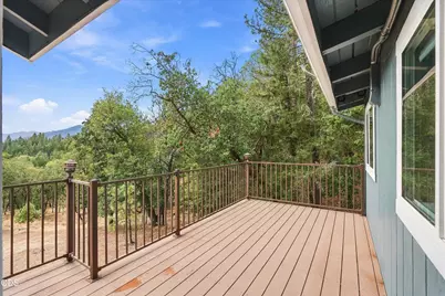 433 Hawksdale Drive, Grants Pass, OR 97526 - Photo 37