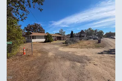 6362 Harold Road, Central Point, OR 97502 - Photo 39