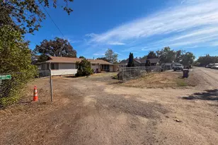 6362 Harold Rd, Central Point, OR 97502 - Photo 39