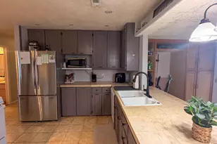 6362 Harold Rd, Central Point, OR 97502 - Photo 7