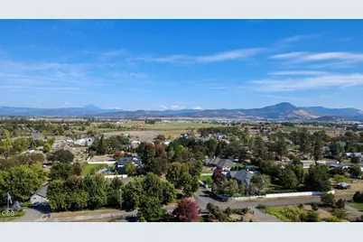 6362 Harold Road, Central Point, OR 97502 - Photo 31