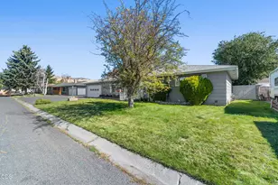 3219 Caroline St, Klamath Falls, OR 97603 - Photo 5