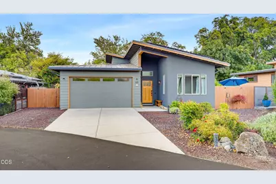 819 Briggs Lane, Ashland, OR 97520 - Photo 1