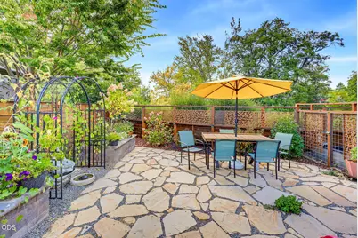 819 Briggs Lane, Ashland, OR 97520 - Photo 3