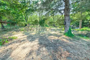 1234 NW Highland Ave, Grants Pass, OR 97526 - Photo 23