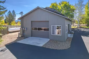 6755 SW Mt Bachelor Dr, Powell Butte, OR 97753 - Photo 45