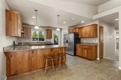 2287 SW Gayle Way, Grants Pass, OR 97527 - Photo 9