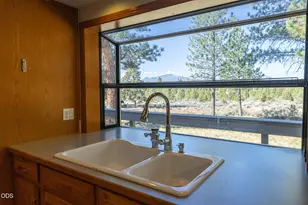 16010 Old Juniper Rd, Sisters, OR 97759 - Photo 13