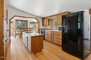2097 NW Helmholtz Way, Redmond, OR 97756 - Photo 25
