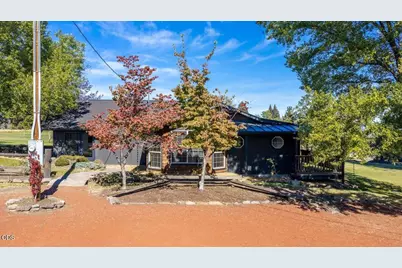 2097 NW Helmholtz Way, Redmond, OR 97756 - Photo 5