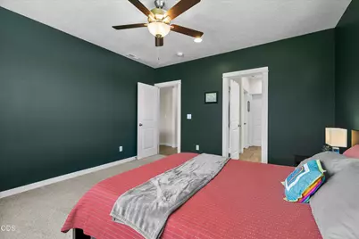 3350 NW 9th Lane, Redmond, OR 97756 - Photo 17