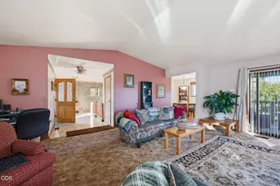 10178 Wheeler Rd, Central Point, OR 97502 - Photo 13