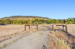 10178 Wheeler Rd, Central Point, OR 97502 - Photo 41