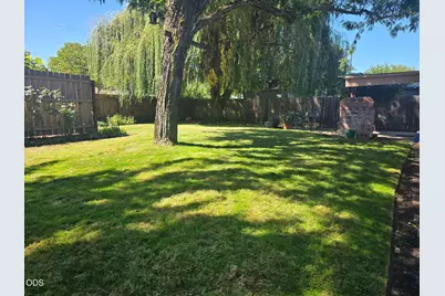 1954 Page Street, Medford, OR 97504 - Photo 27
