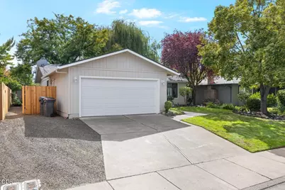 1954 Page Street, Medford, OR 97504 - Photo 3