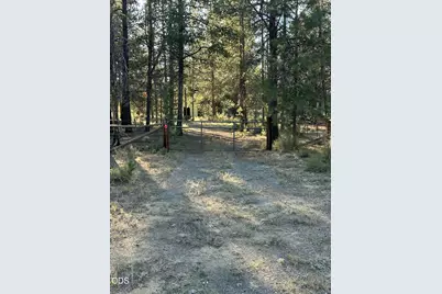 52886 Wayside Loop, La Pine, OR 97739 - Photo 3