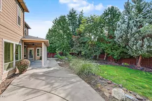888 Arrowhead Trail, Eagle Point, OR 97524 - Photo 49