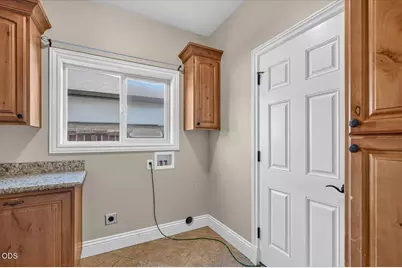 888 Arrowhead Trail, Eagle Point, OR 97524 - Photo 31