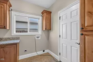 888 Arrowhead Trail, Eagle Point, OR 97524 - Photo 31