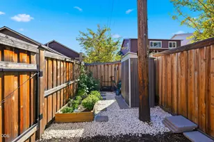 19995 Badger Rd, Bend, OR 97702 - Photo 23