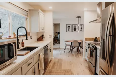 20425 Ahha Lane, Bend, OR 97702 - Photo 5