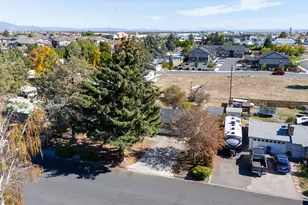 1830 SW 16th St, Redmond, OR 97756 - Photo 27
