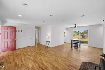 1830 SW 16th Street, Redmond, OR 97756 - Photo 3