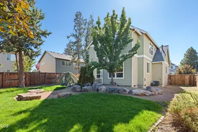20490 SE Elijah Court, Bend, OR 97702 - Photo 33