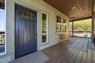 3750 SW Crest Ct, Redmond, OR 97756 - Photo 5